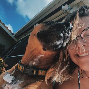 Meet your Posher, Brenna